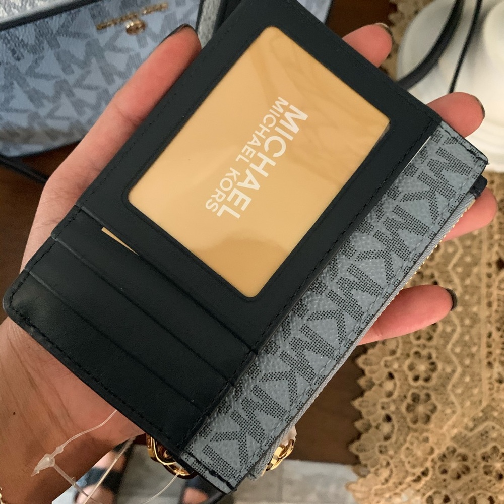 New Mk set 💙 crossbody & cardholder - Picture 8 of 10